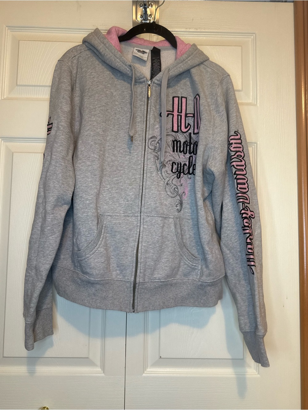 Harley-Davidson 2XL Gray Hoodie with Pink Accents